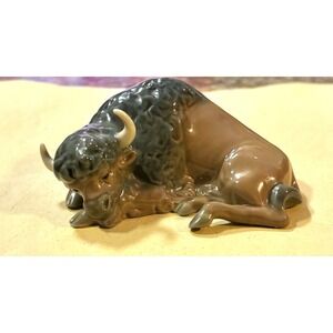 Lladró Mini Bison Resting porcelain figurine, model #5312